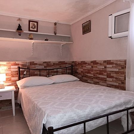 Amalia'S House Villa Liapades Bagian luar foto
