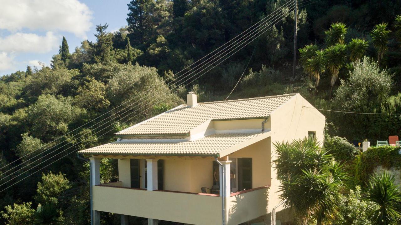 Amalia'S House Villa Liapades Bagian luar foto